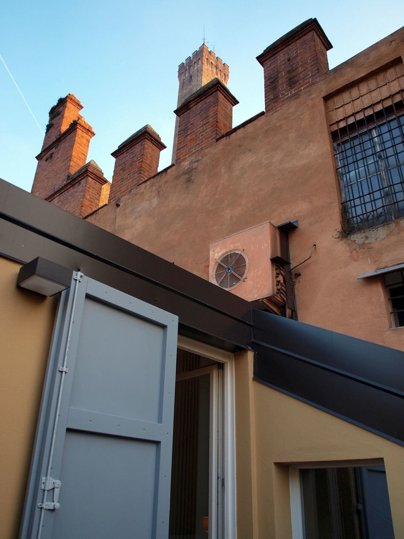 Cosmopolitan Central Rooms Bologna Eksteriør bilde